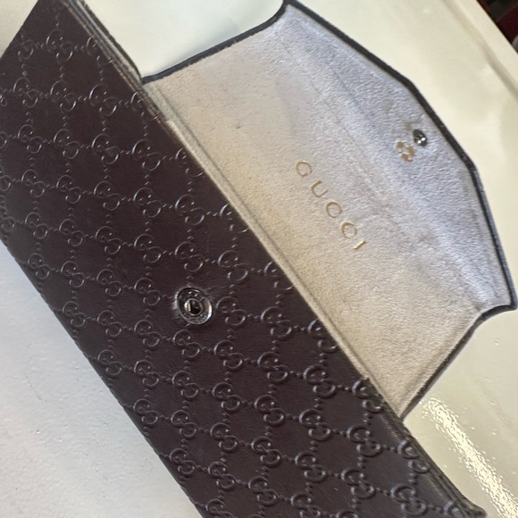 Gucci Brown Monogram Wallet - Picture 1 of 8